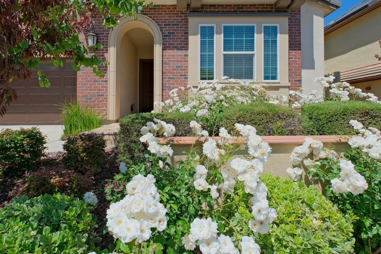 6536 Terrace Ridge Ct - Photo 2 of 31