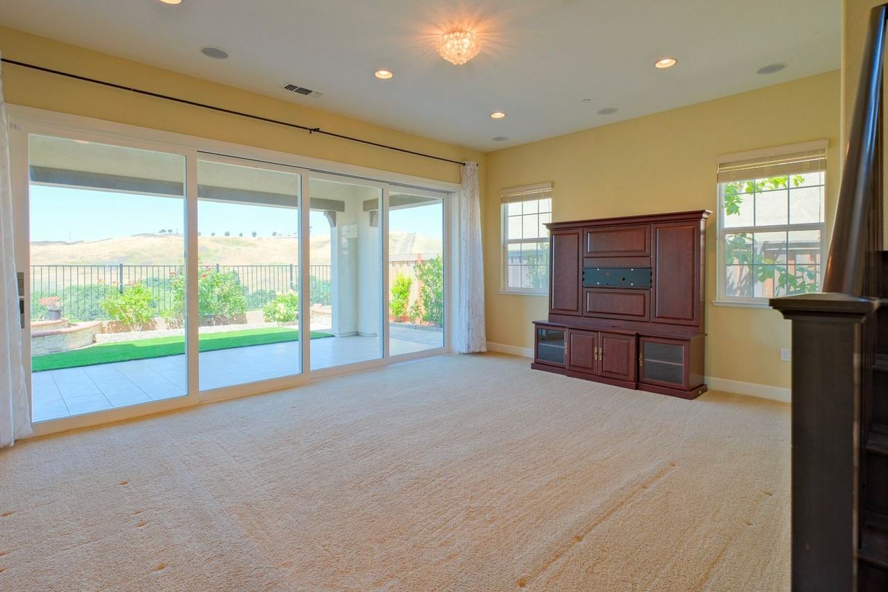 6536 Terrace Ridge Ct - Photo 5 of 31