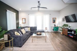 featured image of 1915 Kolfahl St #G