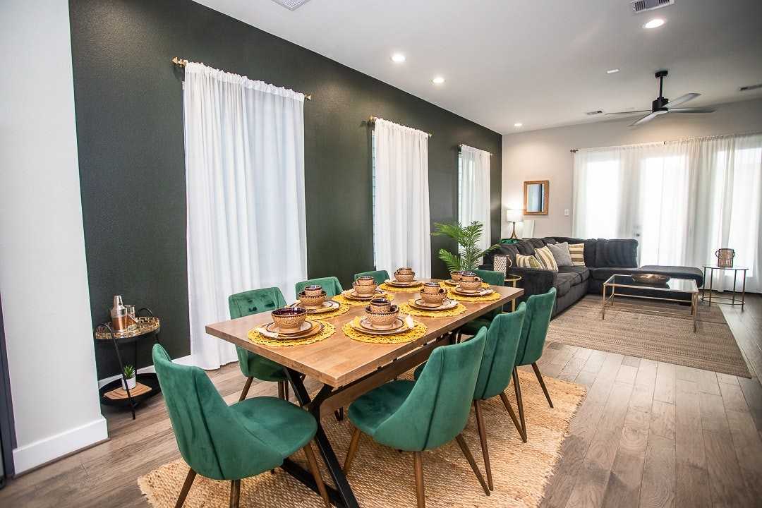 1915 Kolfahl Street, Unit G - Photo 3 of 37