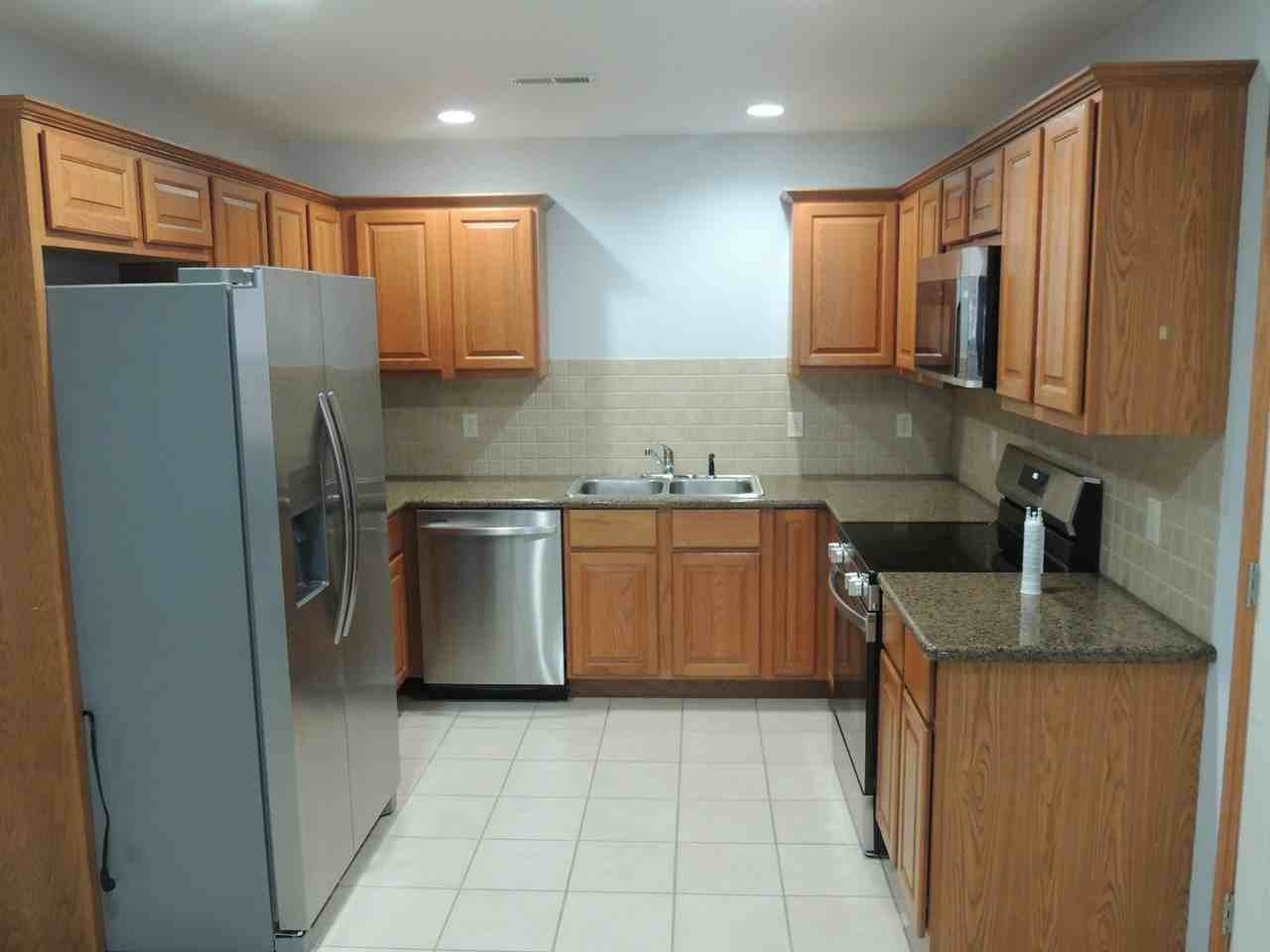 649 Rilynn Avenue - Photo 2 of 8