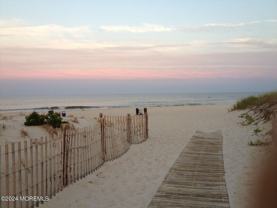 1401 Boulevard #B8 - Photo 1 of 1