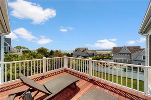 573 Wolcott Ave - Photo 1 of 1