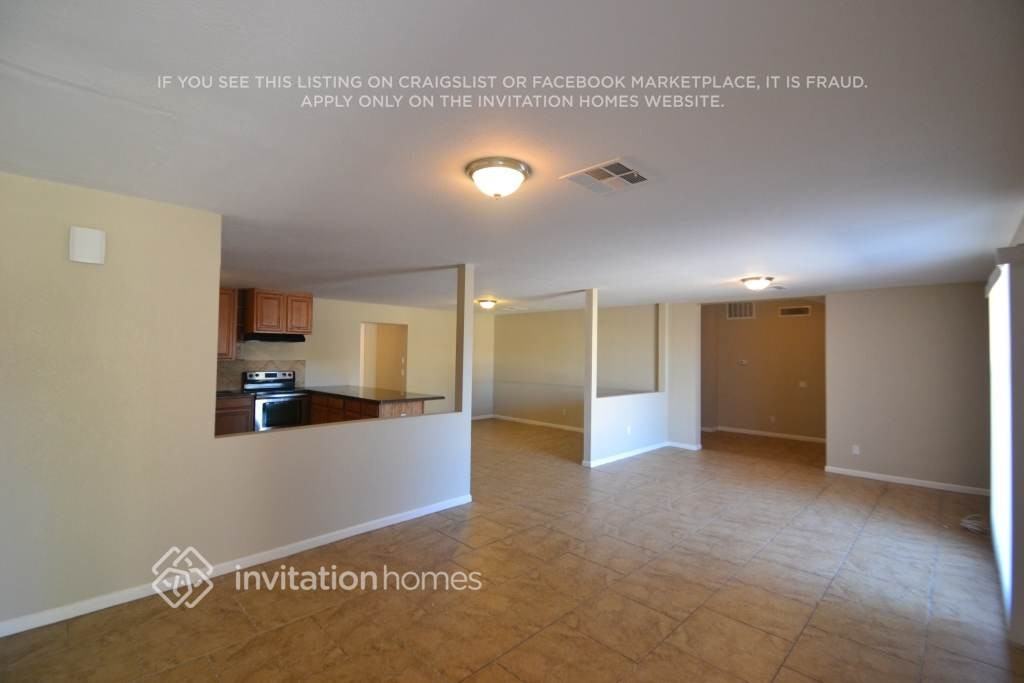 6017 W Colter St - Photo 2 of 11