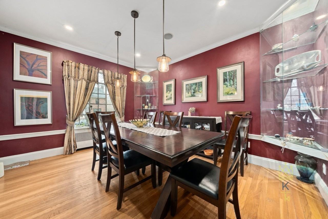 56 W Boulevard Rd - Photo 3 of 22