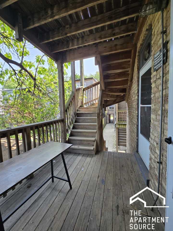 4111 N Spaulding Ave #1 - Photo 7 of 8