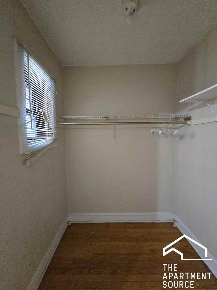 804 Washington St #3 - Photo 6 of 10