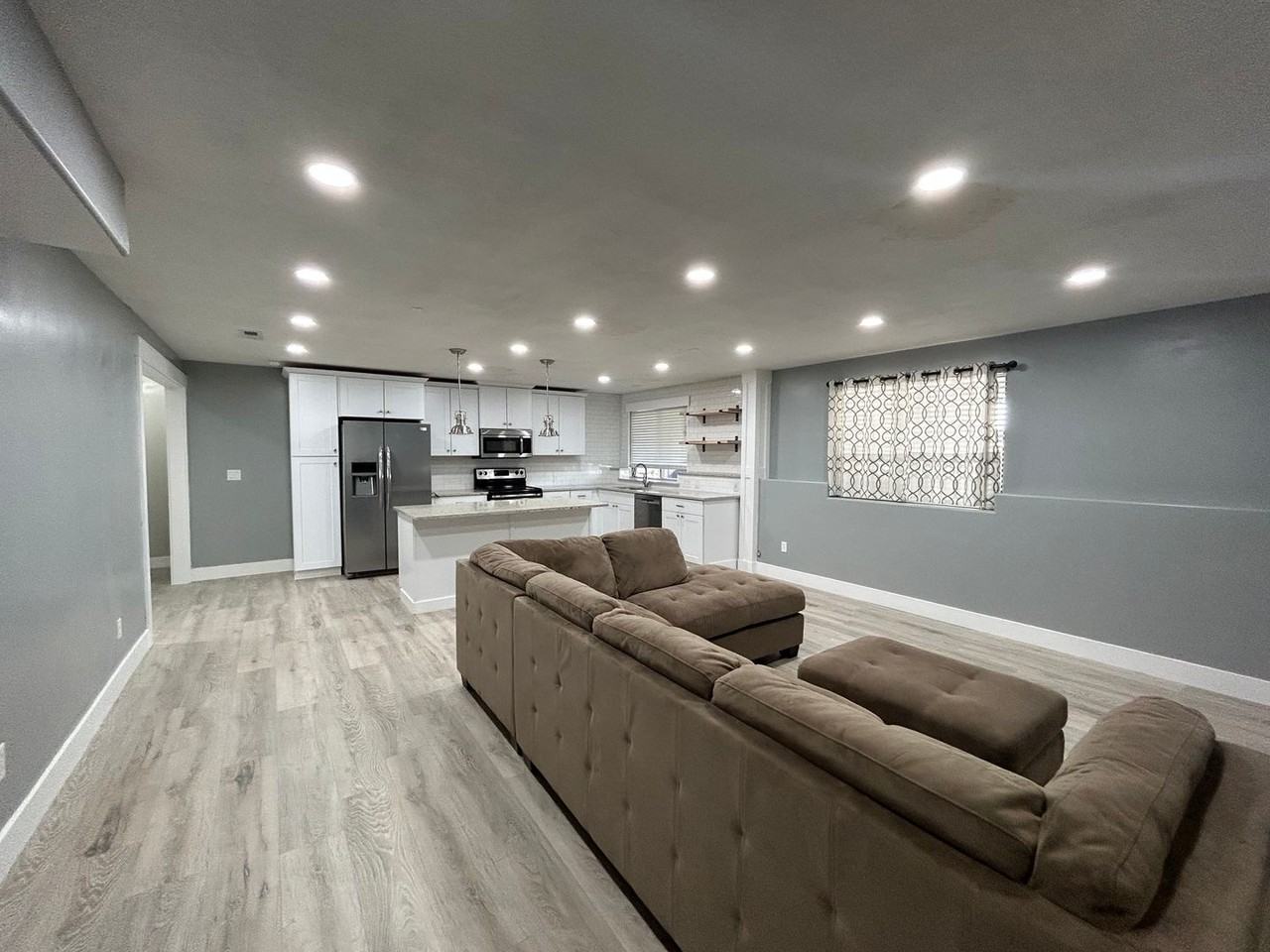 221 N 780 E - Photo 6 of 21