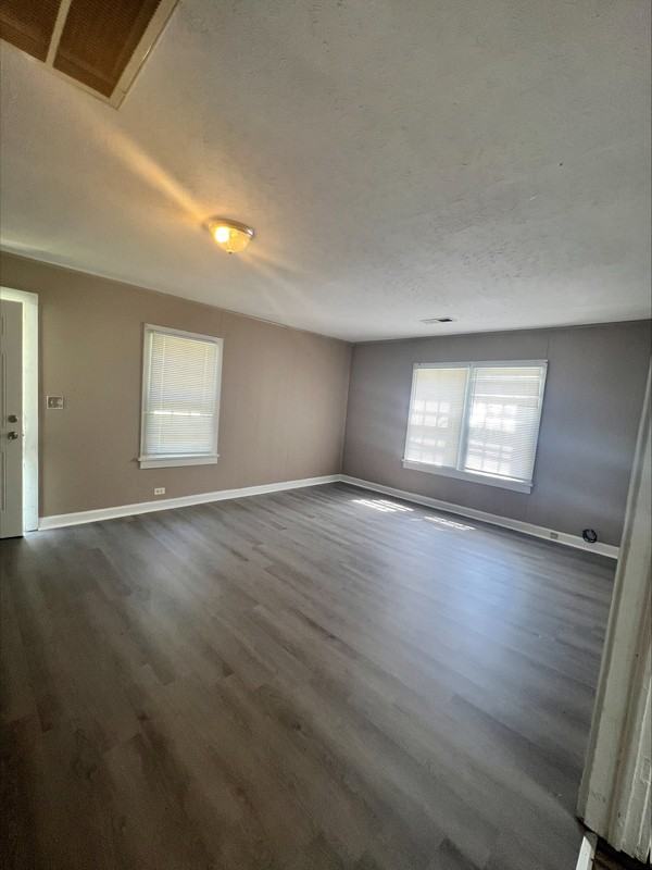 1308 S Lexington St - Photo 2 of 14