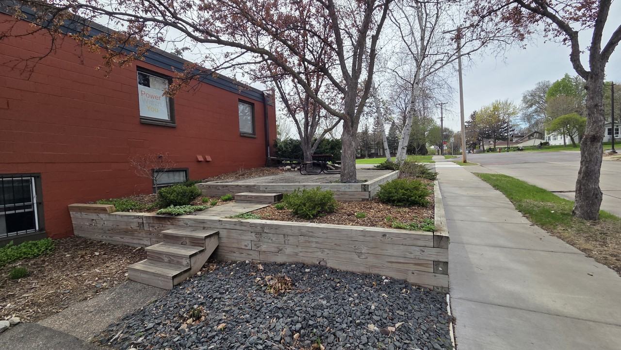 1845 Stinson Blvd - Photo 4 of 11