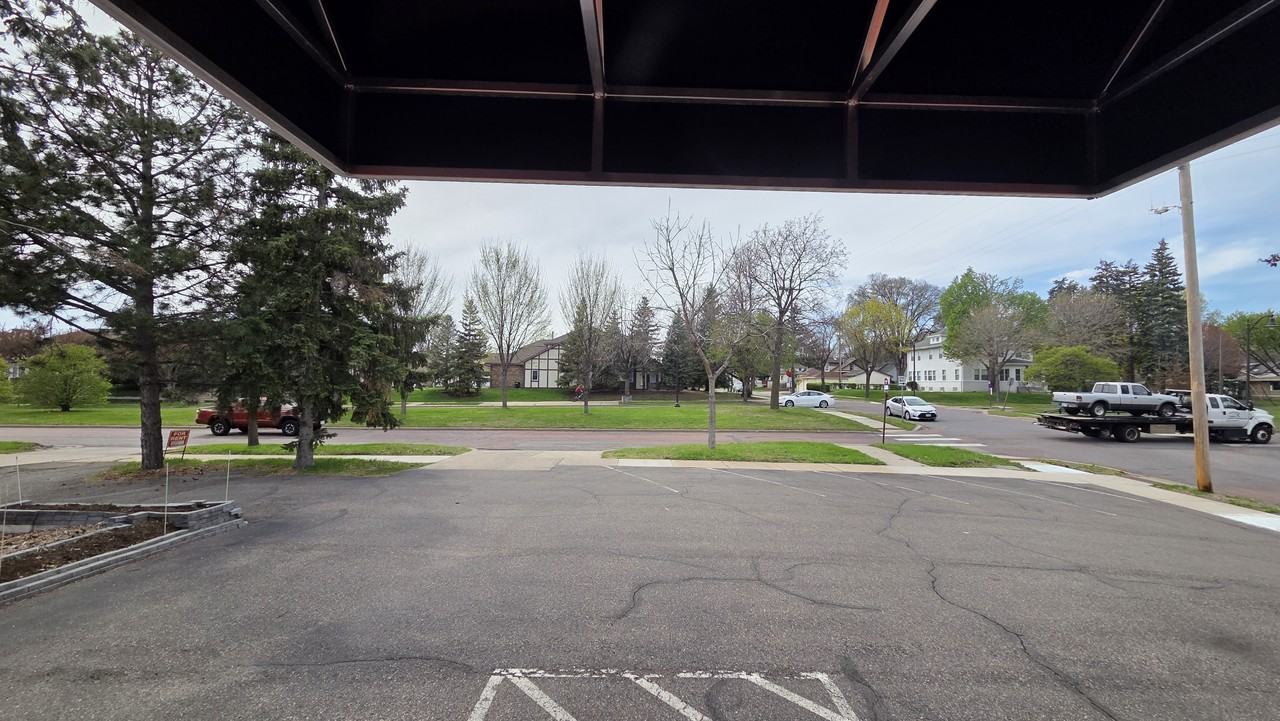 1845 Stinson Blvd - Photo 5 of 11