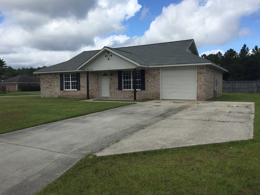 936 Poppleton Dr - Photo 2 of 14