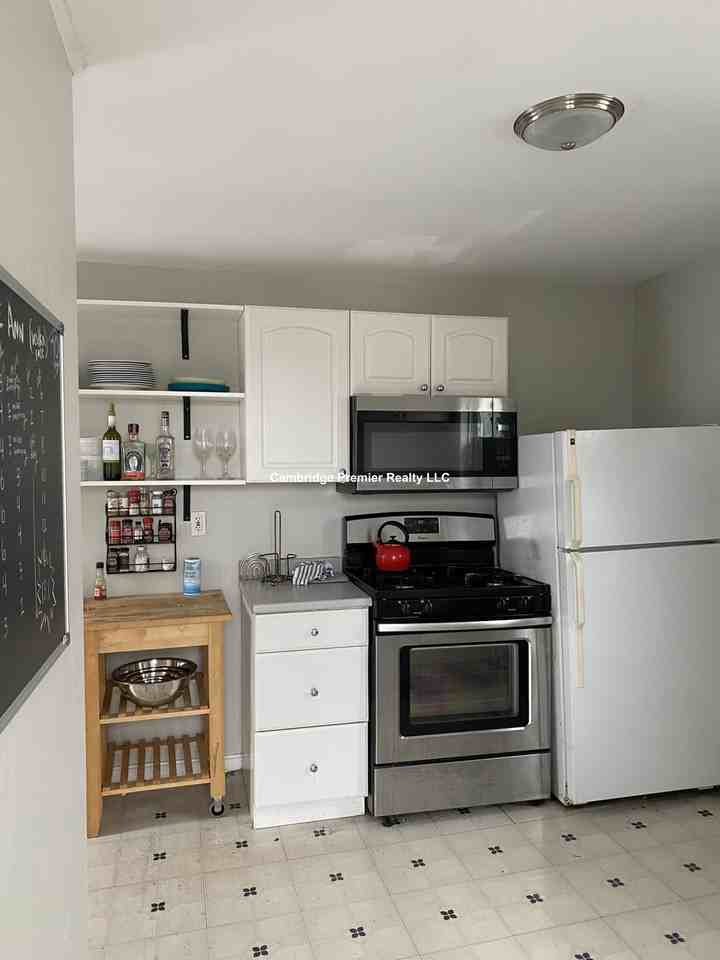 Moore St #3 - Photo 5 of 12