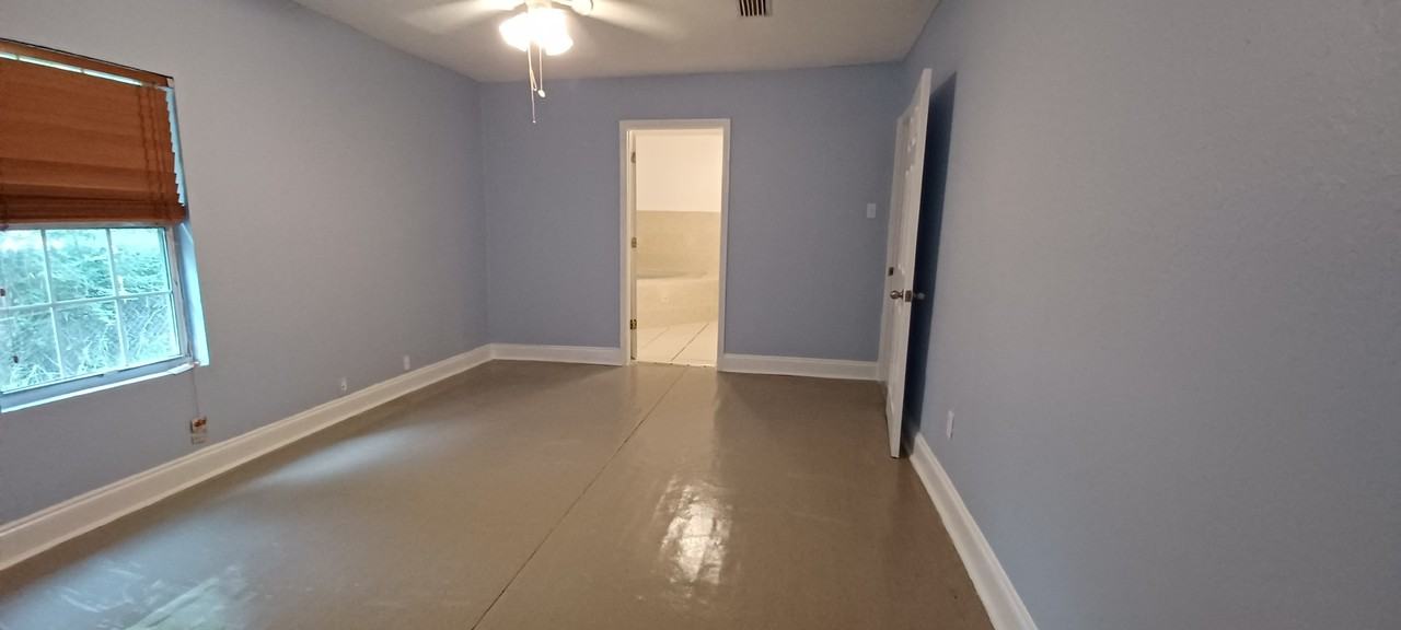 10635 Mc Laurin Rd E #NA - Photo 3 of 6