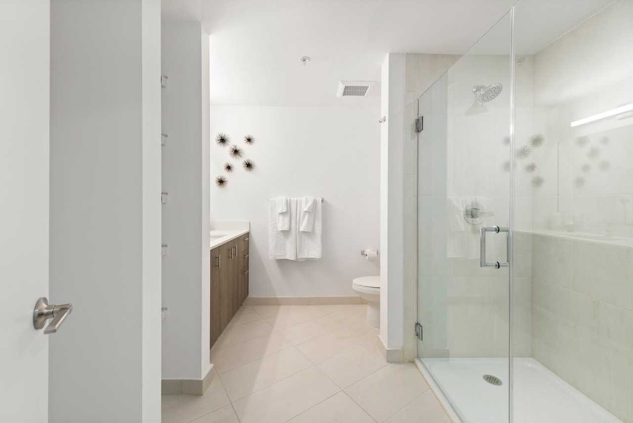 7905 Nw 36th St #312 - Photo 5 of 7