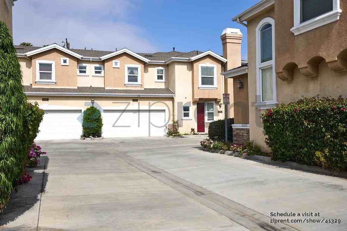 8703 Belmont St - Photo 2 of 29