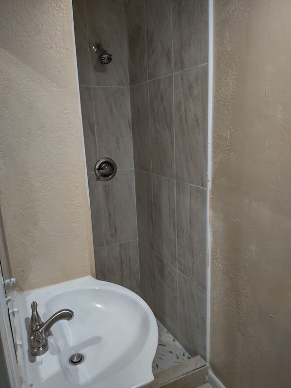 2001 Nw 27th Ln - Photo 6 of 21