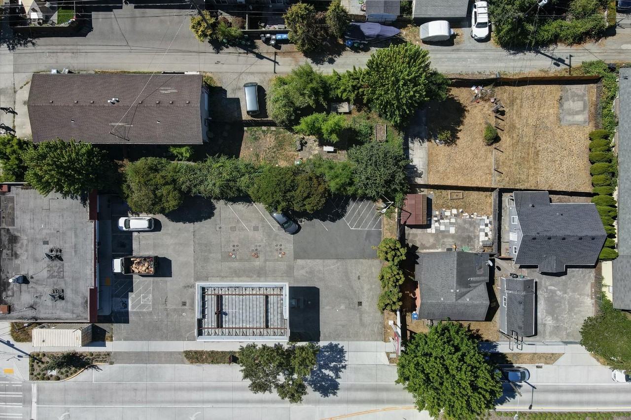 Dusted Sunshine, LLC - Photo 3 of 9