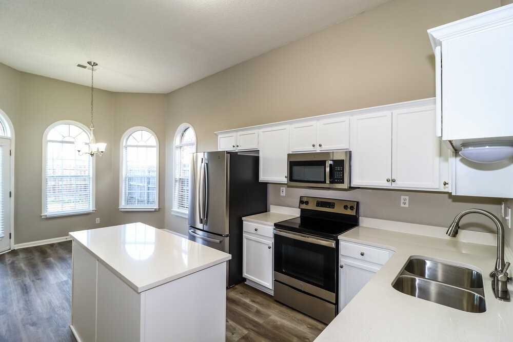 2770 Java Dr - Photo 7 of 16
