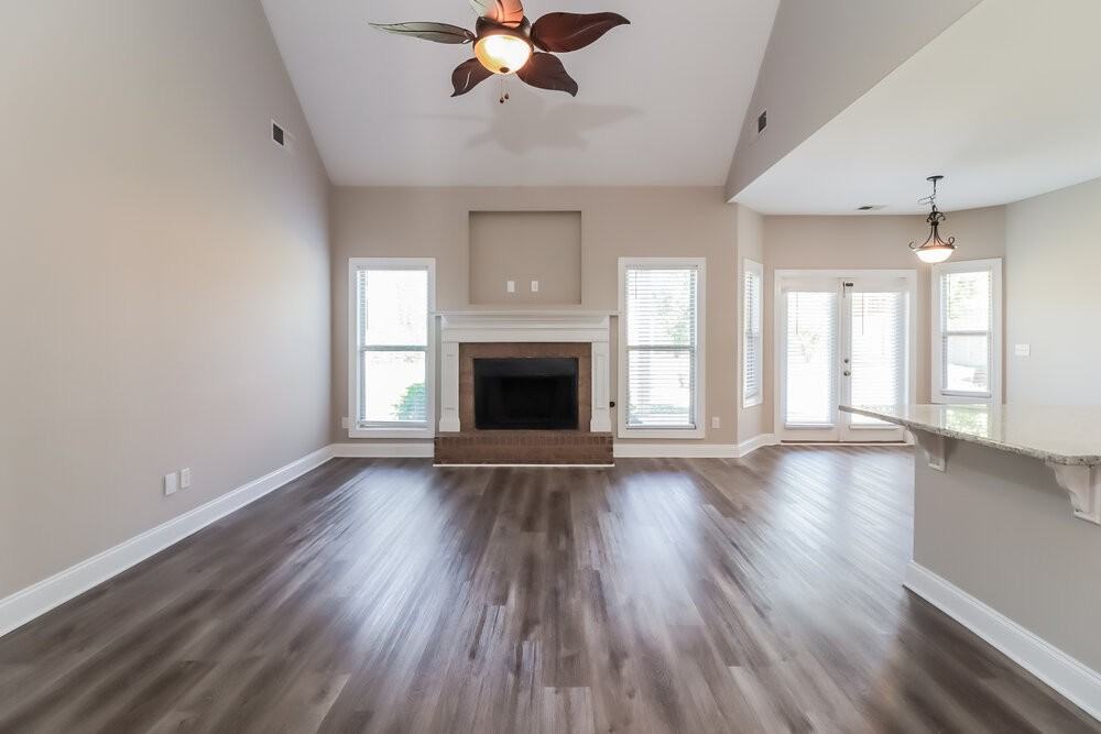480 Saddle Chase Dr - Photo 5 of 17