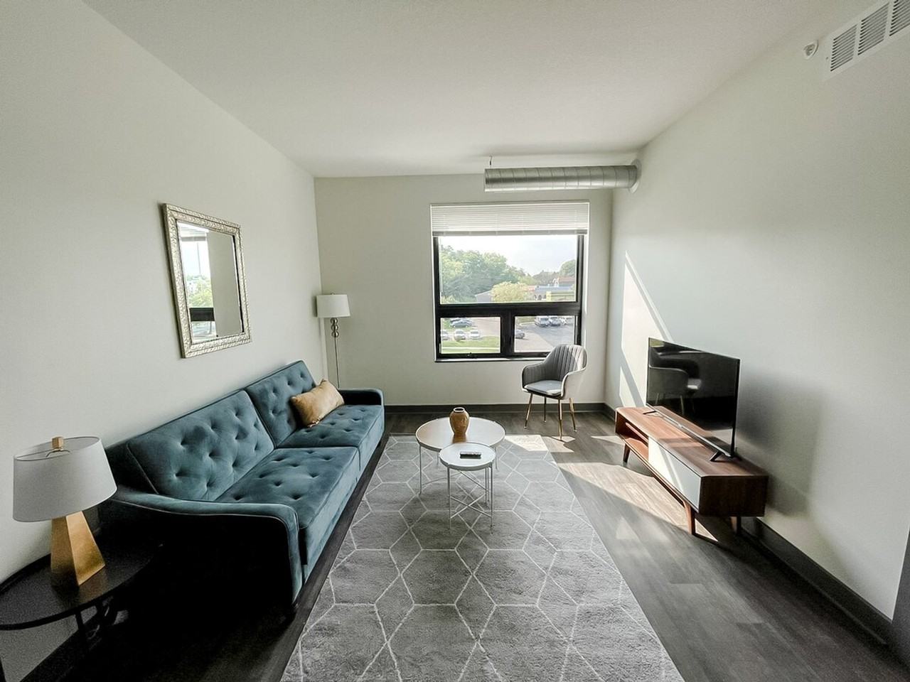 1261 8th St #1036843P - Photo 5 of 25