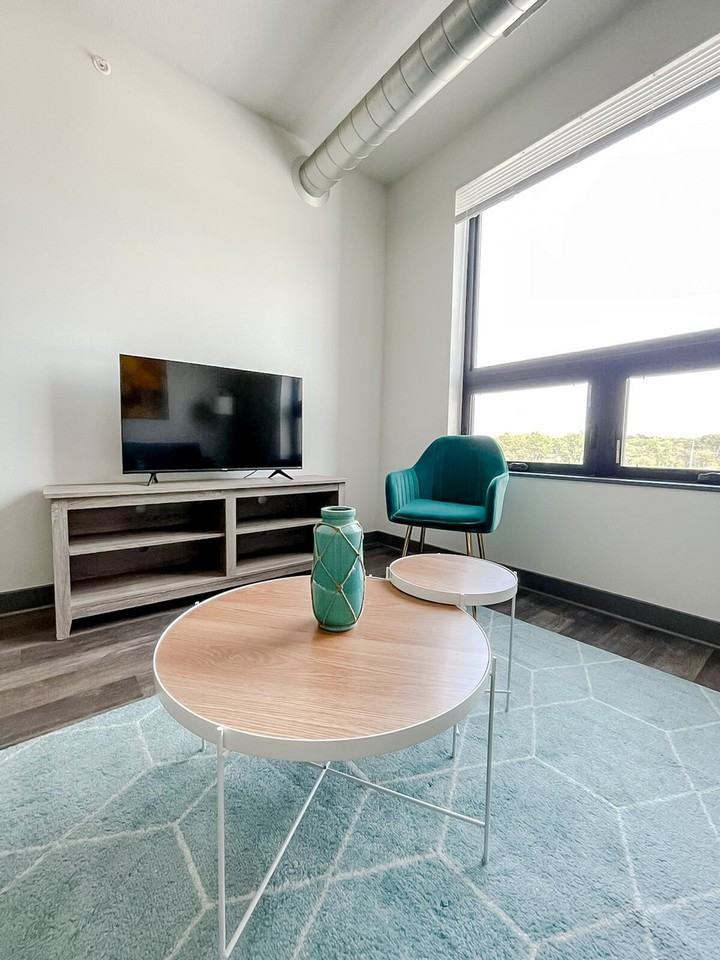 1261 8th St #1036848P - Photo 7 of 23