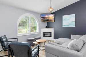 featured image of 9003 Nakoma Way