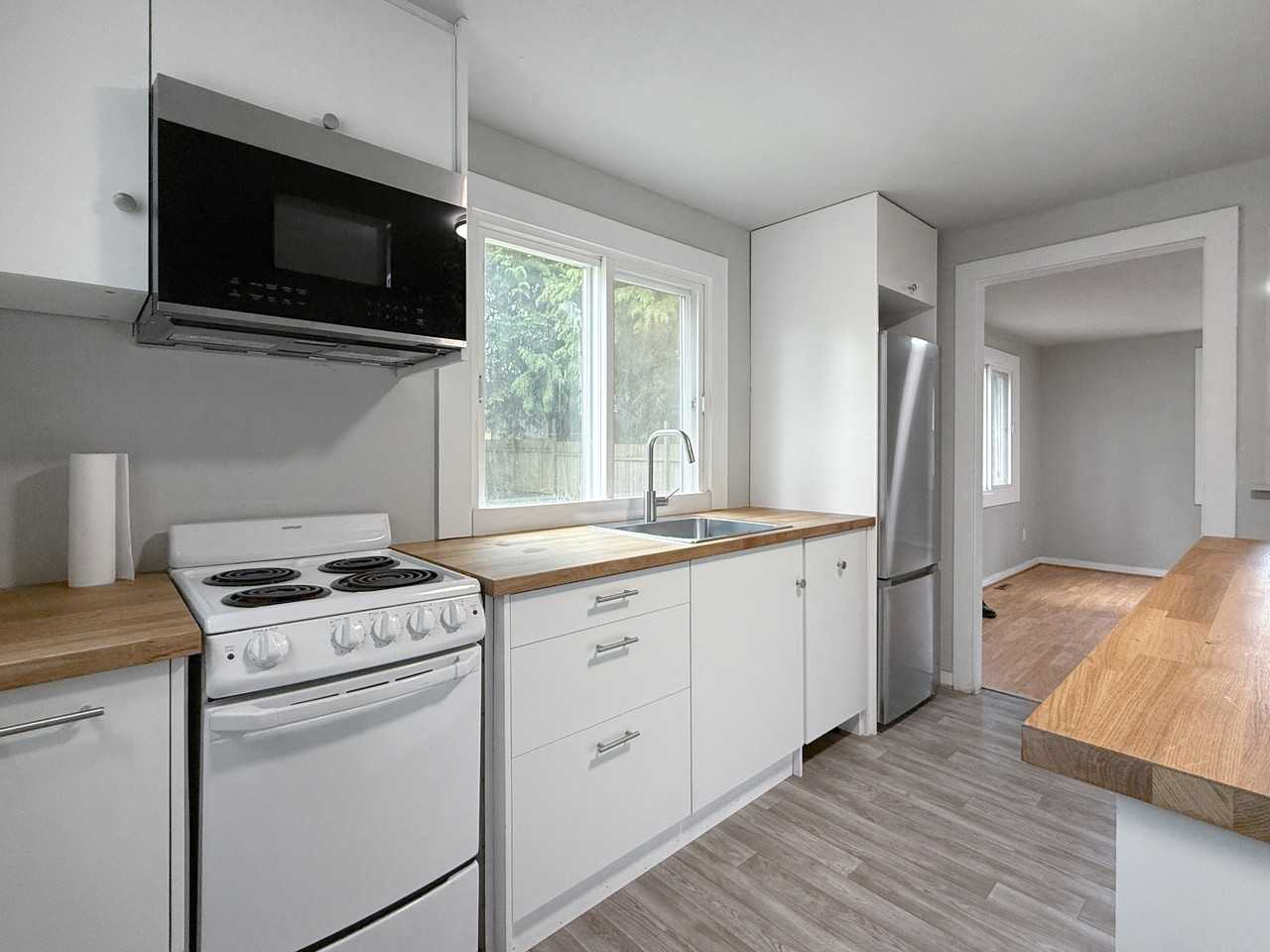 12060 10th Ave S #12060 - Photo 2 of 17