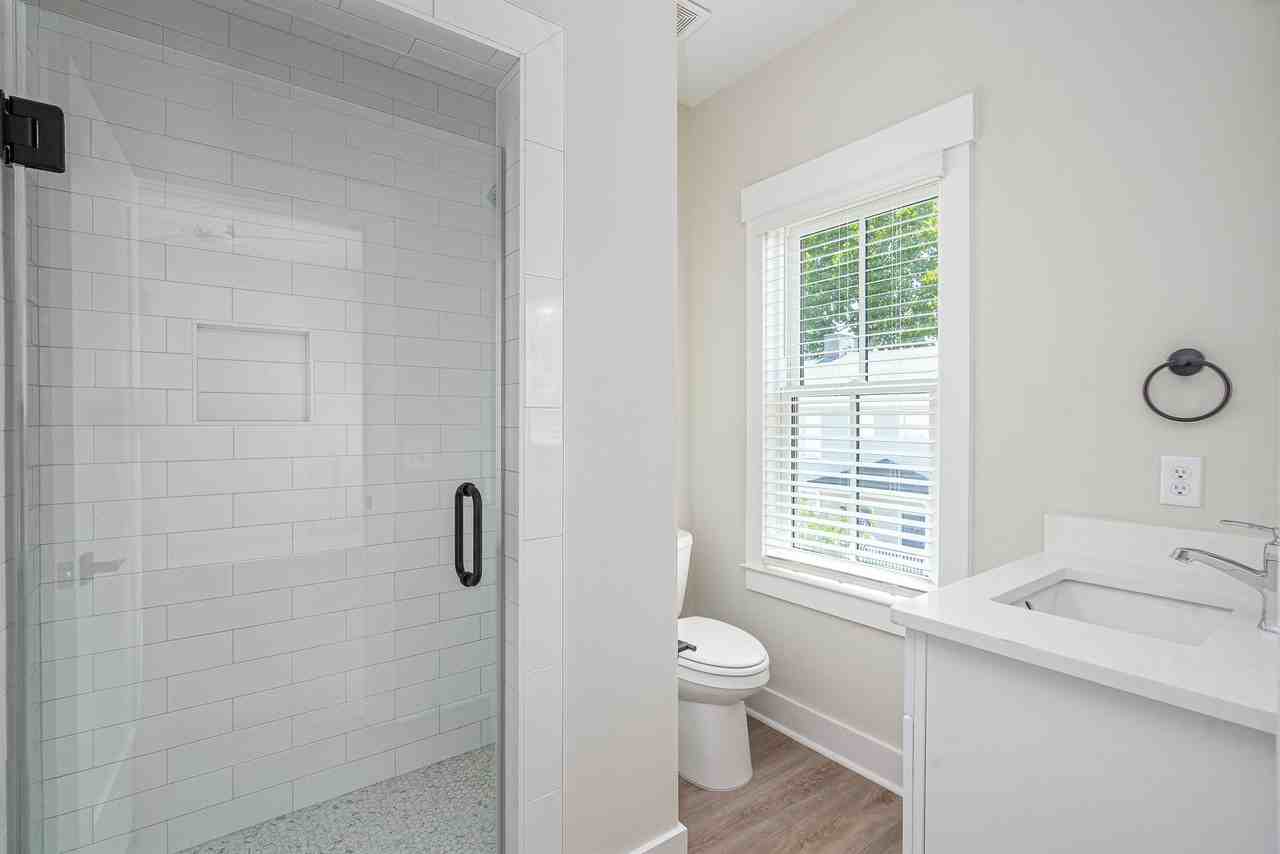 1409 Jefferson St #1409 - Photo 5 of 24