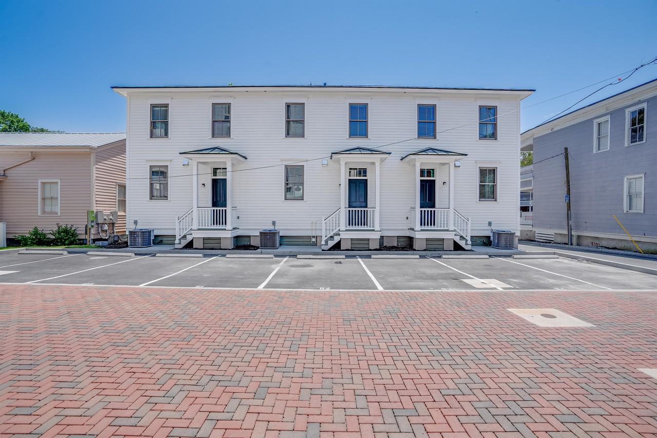 1409 Jefferson St #1409 - Photo 7 of 24