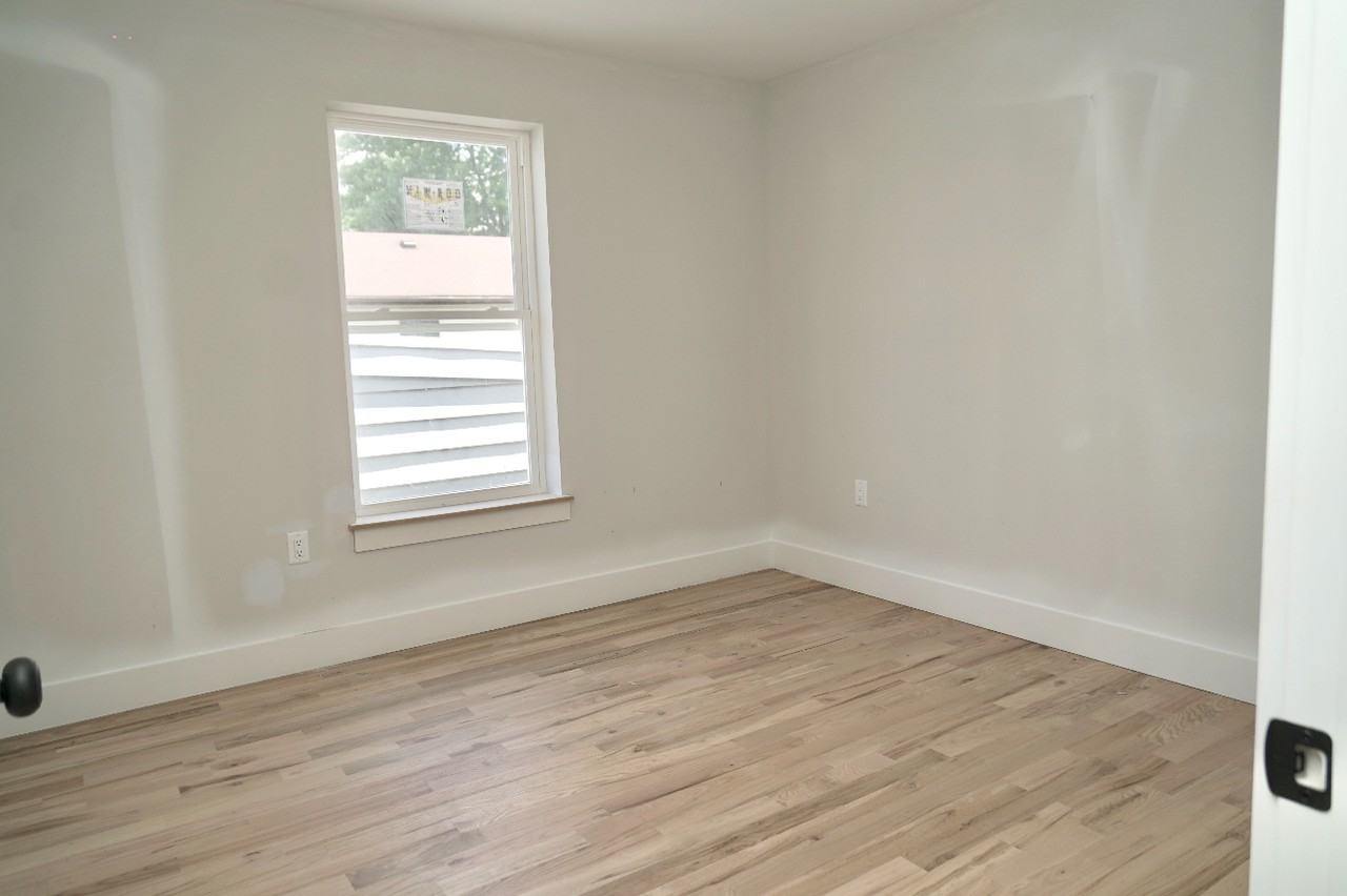 717 N 8th St #2 - Photo 2 of 11