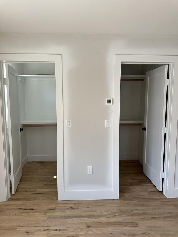 717 N 8th St #2 - Photo 6 of 11