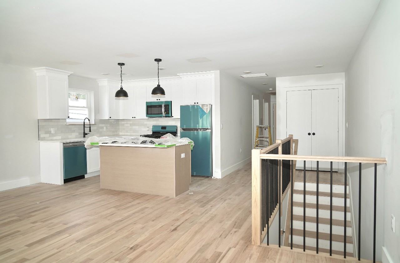 717 N 8th St #2 - Photo 3 of 11