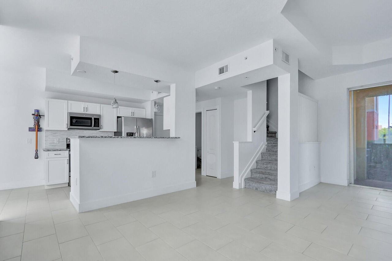 11032 Legacy Drive - Photo 3 of 16