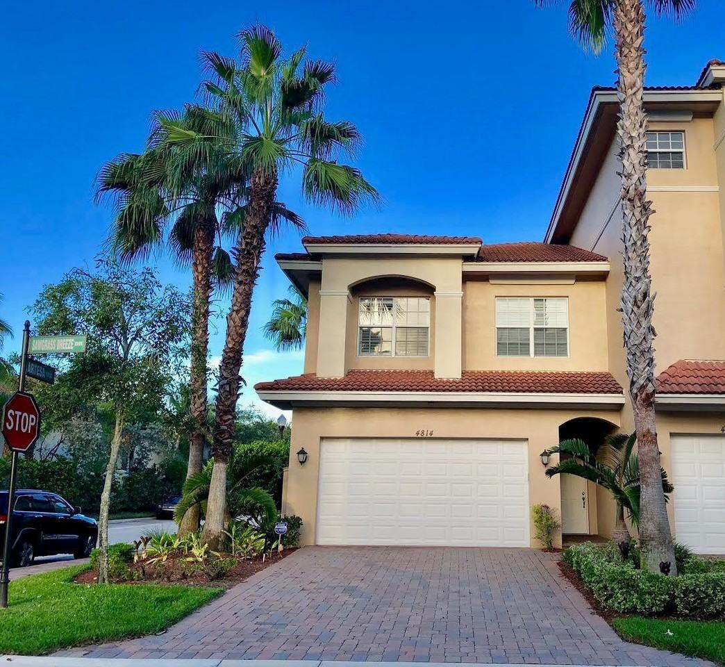 4814 Sawgrass Breeze Drive - Photo 3 of 29