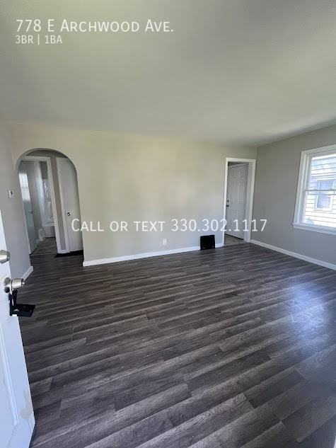 778 E Archwood Ave - Photo 3 of 14