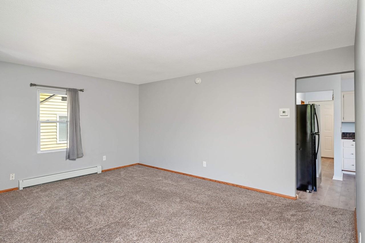 3127 Central Ave Ne #2 - Photo 4 of 14