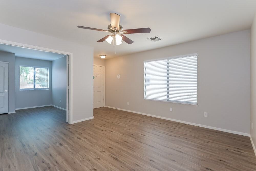 18461 S Copper Point Dr - Photo 4 of 16