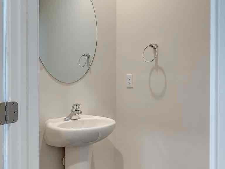 309 Mazzeo Dr - Photo 3 of 13