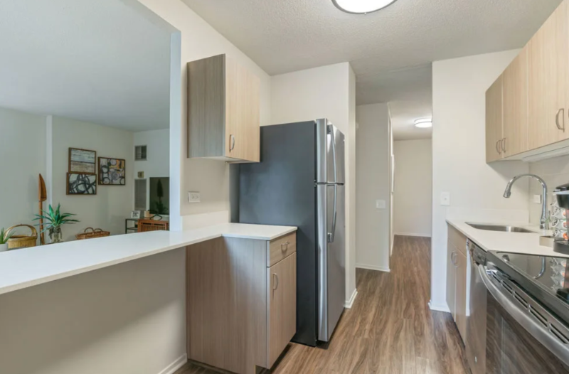 1122 N Clark St #1510 - Photo 4 of 14