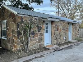 featured image of 1201 E Wise St #3