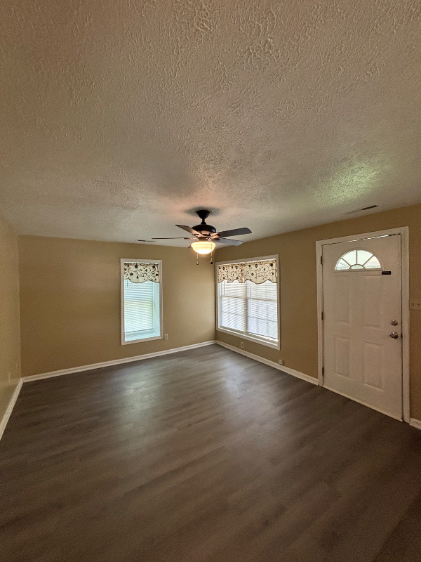 300 Berryman Rd - Photo 2 of 7