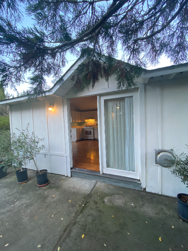 130 Undisclosed (1) - Photo 5 of 13