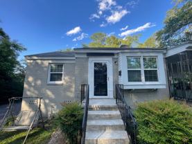 1523 Woodbine Ct - Photo 1 of 1