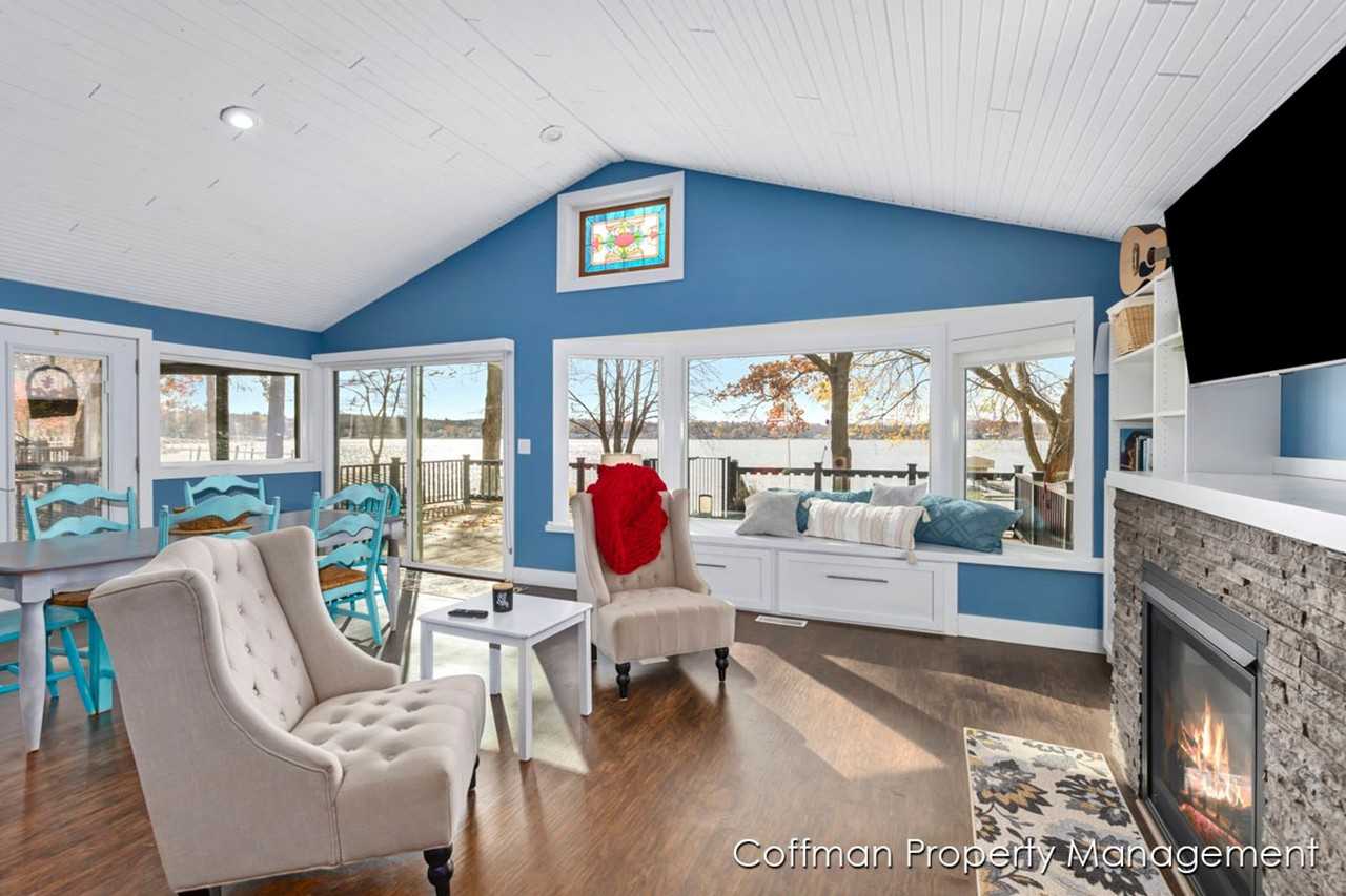 7293 Davies Dr Ne - Photo 3 of 32