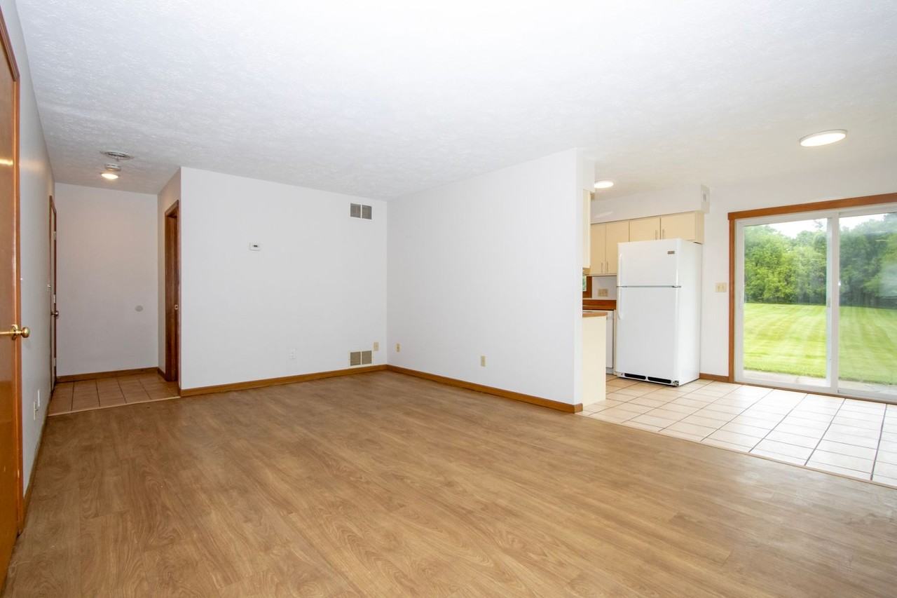 219 Coulter St - Photo 2 of 21