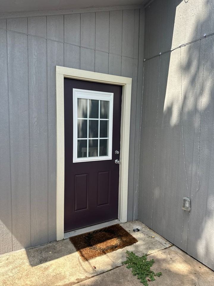 3017 Bennett Dr - Photo 6 of 37
