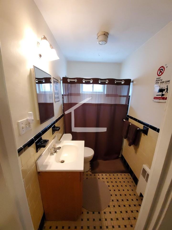 22 Breck Avenue - Photo 5 of 13