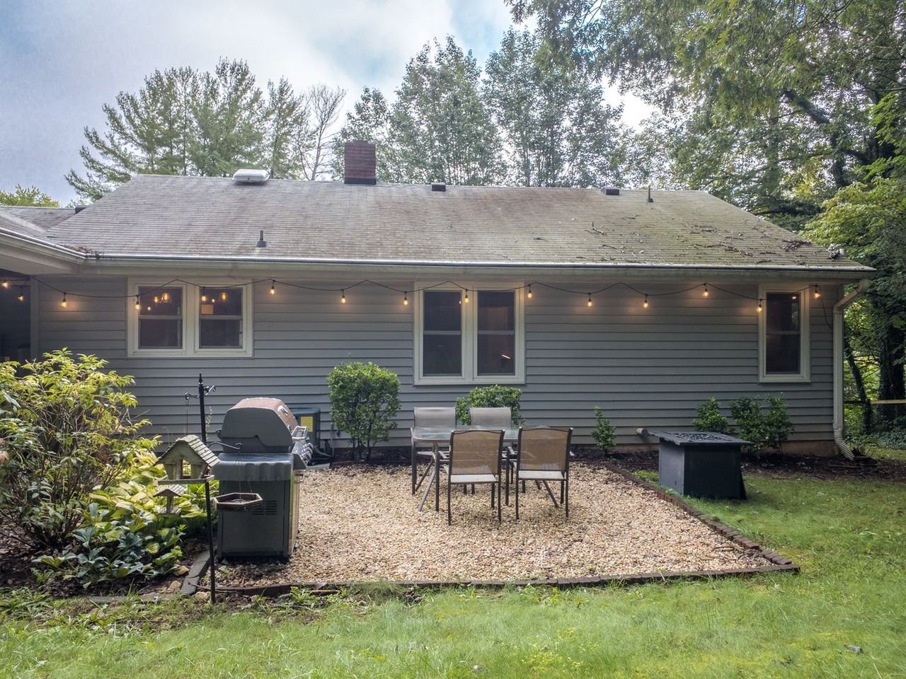 39 Reese Rd - Photo 2 of 20