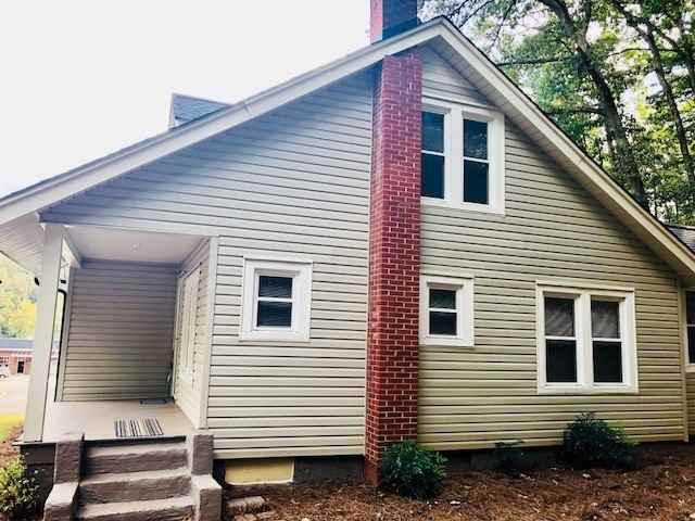 105 N Spruce St - Photo 5 of 37